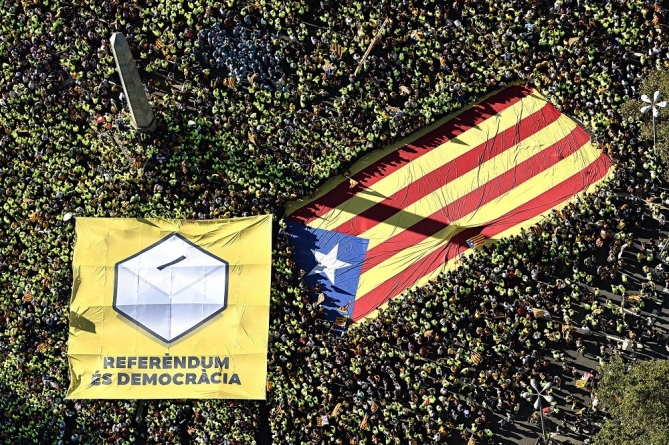 Chestiunea Catalana: Spania nu mai poate impiedica referendumul catalan