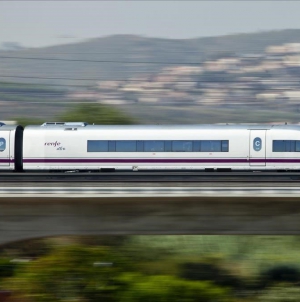 Tren de mare viteză AVE Granada – Madrid disponibil de maine