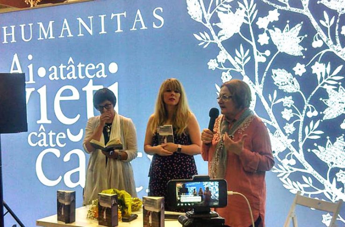 „Cartea Reghinei” de Ioana Nicolaie printre preferatele la Bookfest 2019