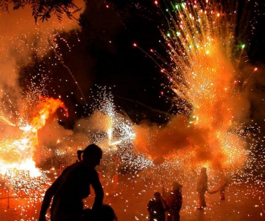 Ritualuri spaniole în noaptea de Sant Joan